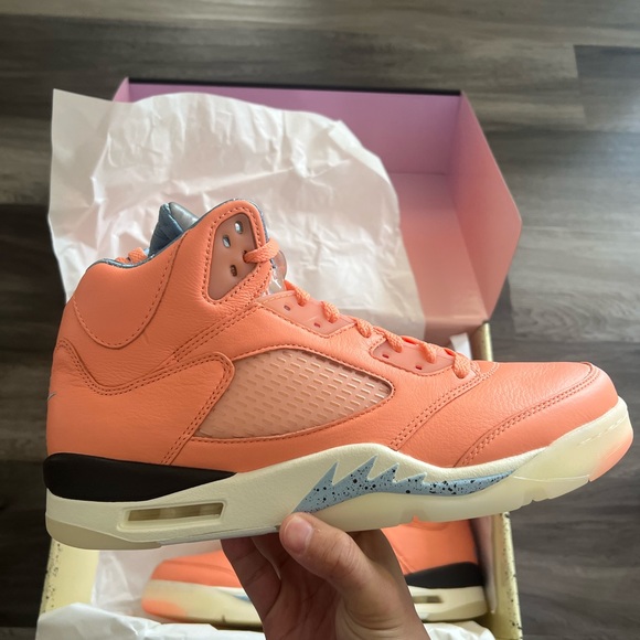 Jordan 5 DJ Khaled We the Best Crimson Bliss - Picture 3 of 7